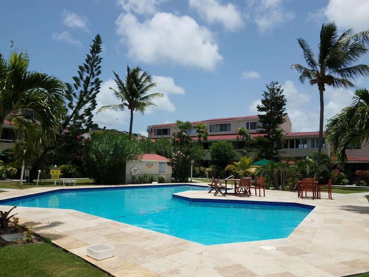 Antigua Village Beach Resort Dickenson Bay Екстер'єр фото
